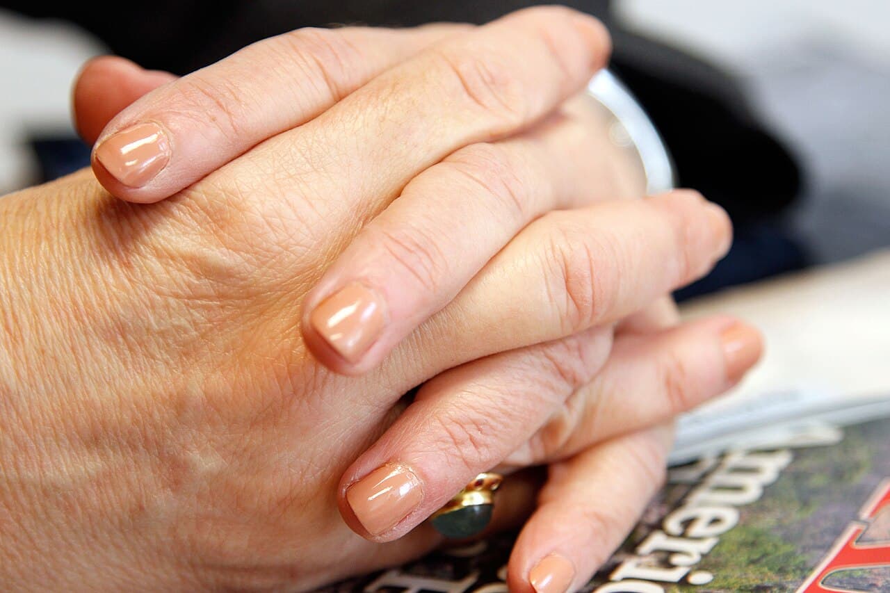Manicura semipermanente